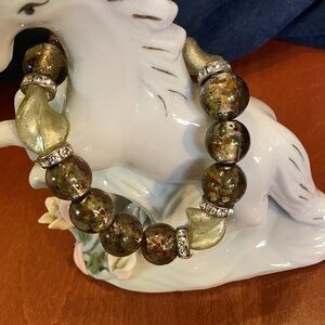 Marble  like  beaded bracelet with  rhinestones